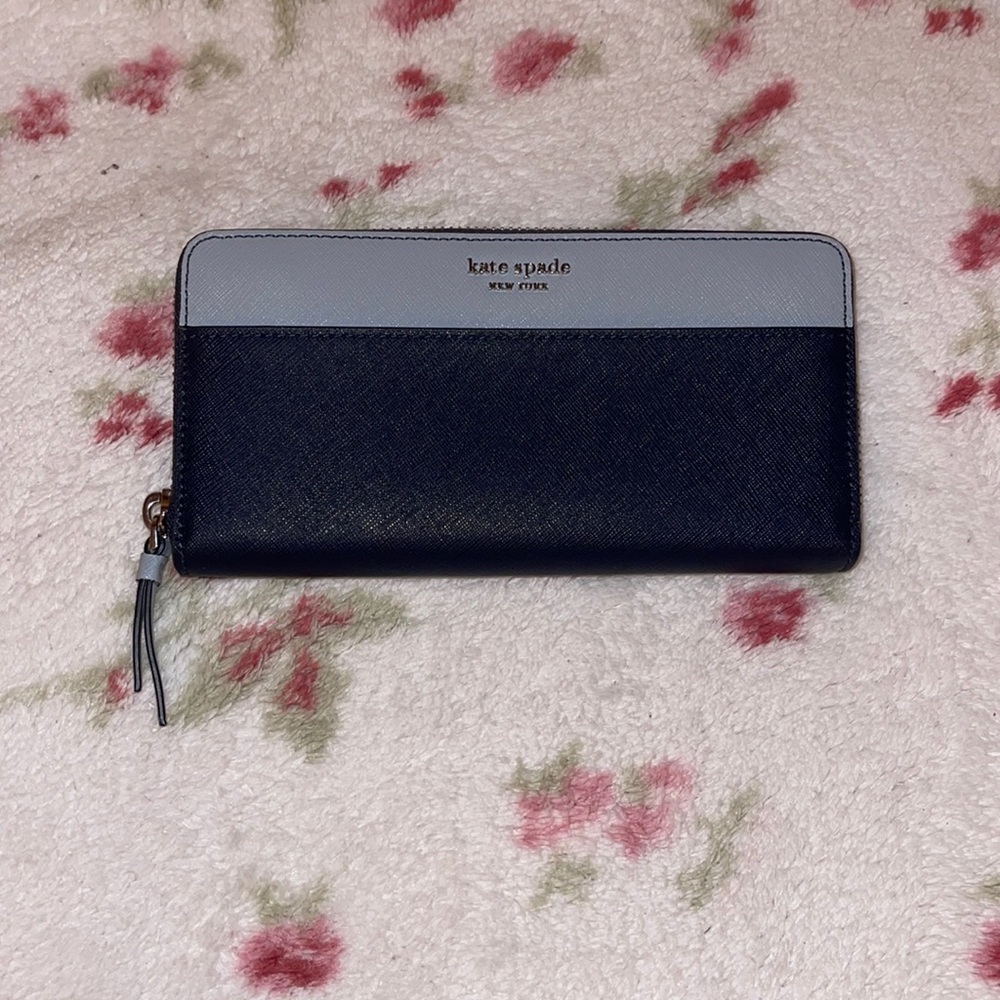Kate Spade two-tone blue zip wallet